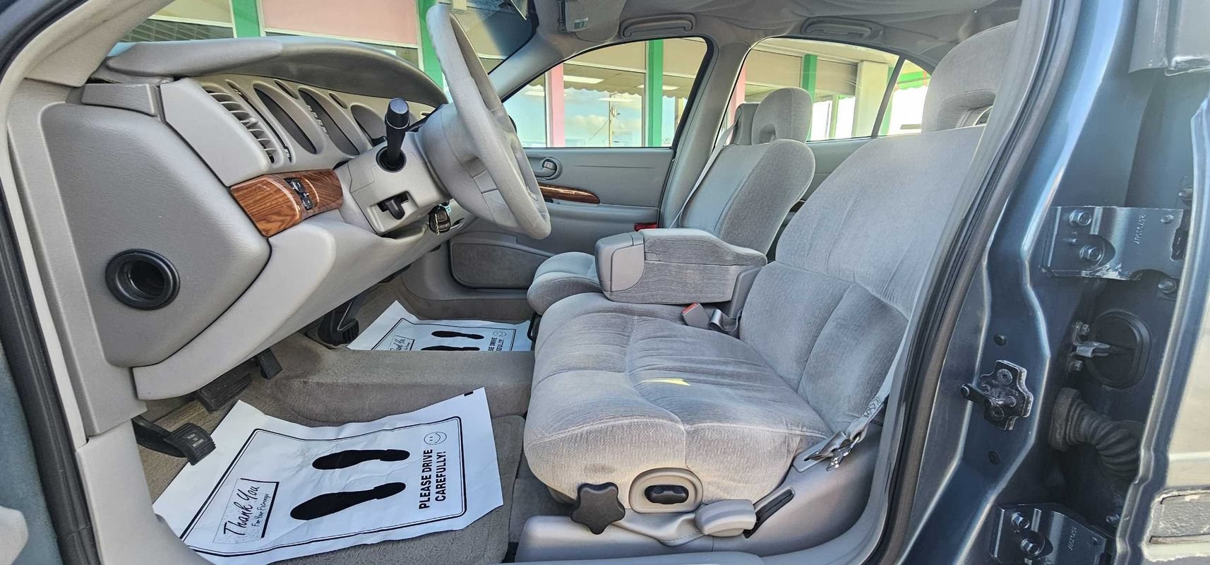Used 2000 Buick Le Sabre Custom FWD image 5