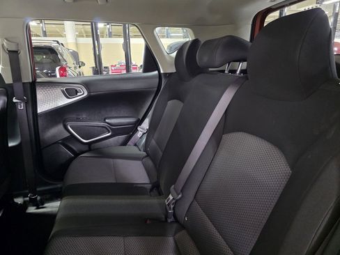 Used 2023 Kia Soul LX w/ Option Group 015 image 14