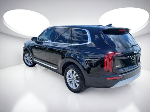 Used 2022 Kia Telluride LX AWD/4WD image 5