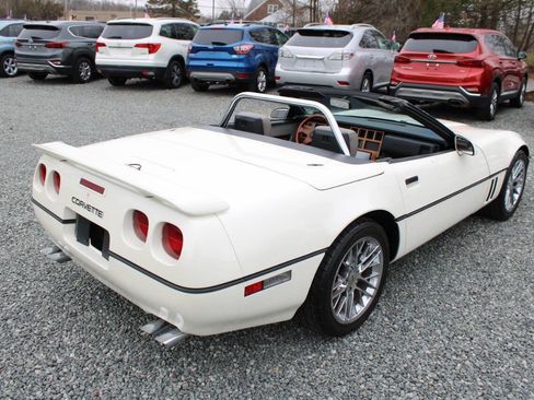 Used 1989 Chevrolet Corvette Convertible image 7