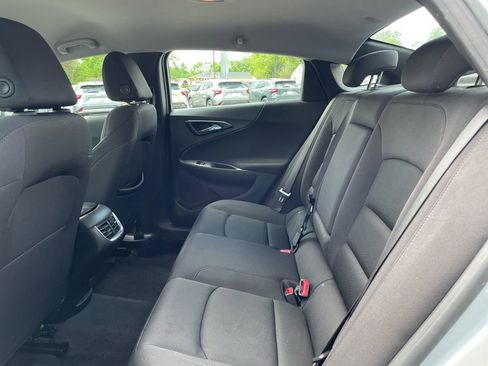 Used 2024 Chevrolet Malibu LT image 14