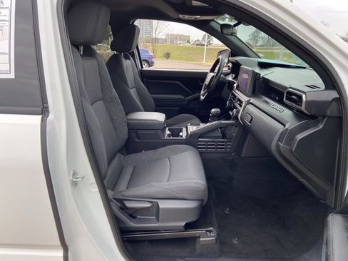 Used 2024 Toyota Tacoma SR image 18
