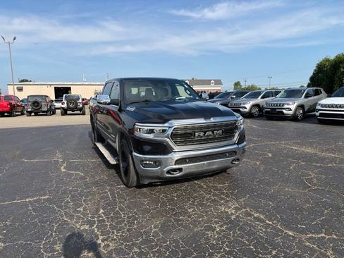 Used 2020 RAM 1500 Limited AWD/4WD image 2