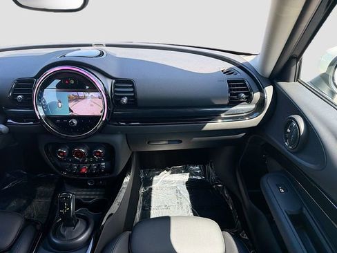 Used 2024 MINI Cooper Clubman S FWD image 17