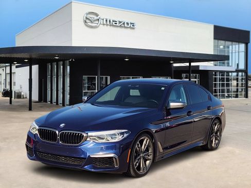 Used 2019 BMW M550i xDrive w/ Dynamic Handling Package AWD/4WD image 2