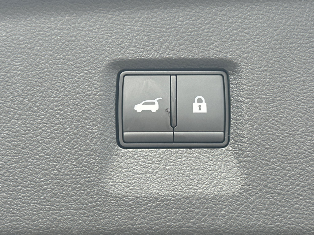 Used 2025 INFINITI QX60 Sensory w/ Vision Package AWD/4WD image 16