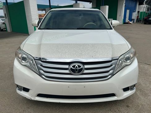 Used 2011 Toyota Avalon image 9