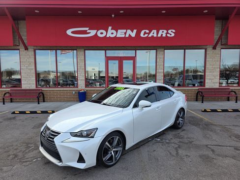 Used 2019 Lexus IS 300 w/ Premium Package image 1