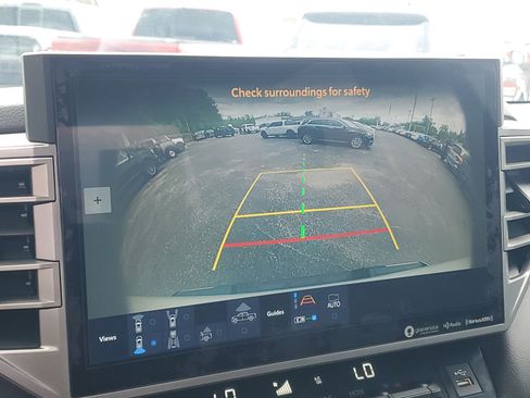 Used 2023 Toyota Tundra Limited AWD/4WD image 14