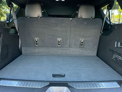 Used 2021 GMC Yukon XL Denali w/ Denali Ultimate Package image 34