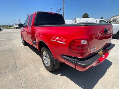 Used 2000 Ford F150 XLT AWD/4WD image 6