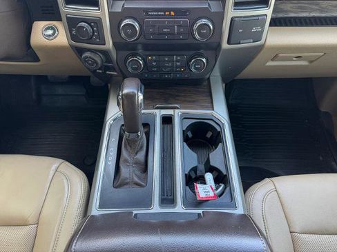 Certified 2019 Ford F150 Lariat w/ Equipment Group 501A Mid AWD/4WD image 11