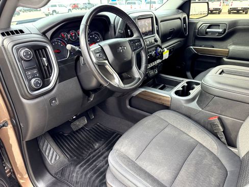 Used 2019 Chevrolet Silverado 1500 RST w/ All-Star Edition image 10