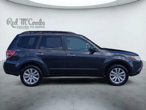 Used 2012 Subaru Forester 2.5X Limited AWD/4WD image 6