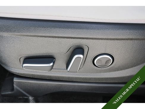 Used 2025 Hyundai Palisade SEL AWD/4WD image 30