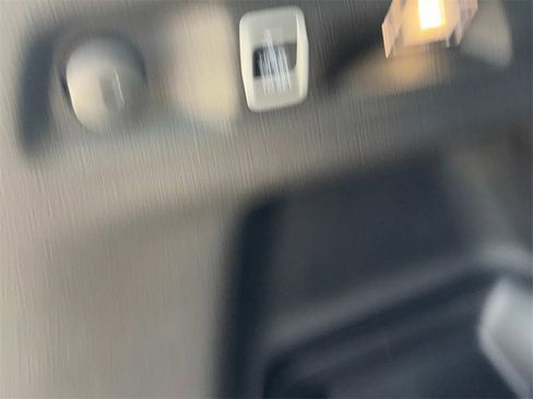 New 2025 Jeep Grand Cherokee L Limited w/ Black Appearance Package image 21