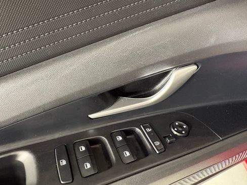 Used 2024 Hyundai Elantra SEL FWD image 20