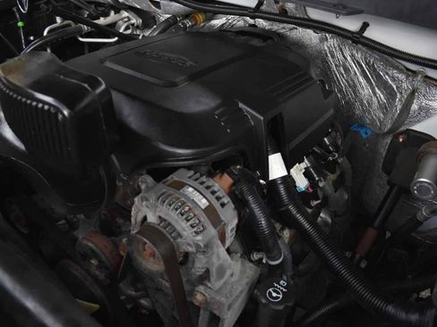 Used 2018 Chevrolet Silverado 3500 W/T RWD image 30