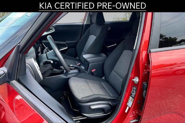 Certified 2024 Kia Soul LX w/ LX Technology Package FWD image 23