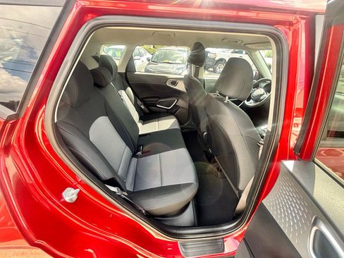 Used 2023 Kia Soul S FWD image 53