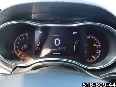 Used 2020 Jeep Grand Cherokee Limited w/ Premium Lighting Group image 22