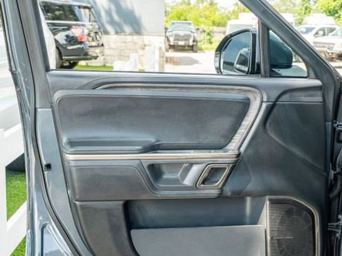 Used 2022 Rivian R1T Launch Edition image 18