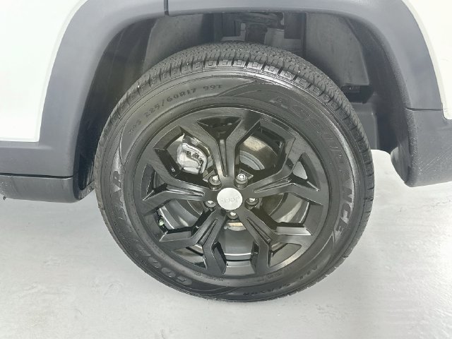 Used 2024 Jeep Compass Latitude AWD/4WD image 31