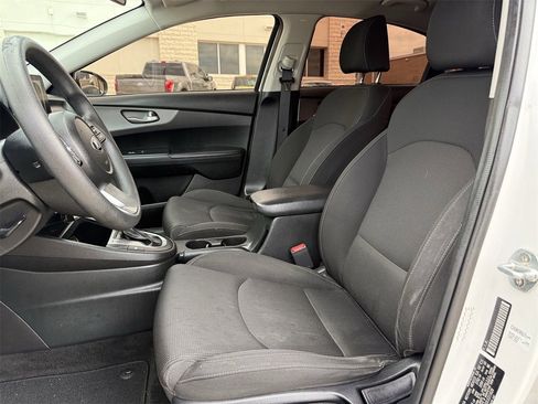 Used 2020 Kia Forte LXS image 24