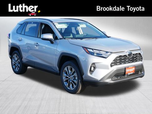 Certified 2025 Toyota RAV4 XLE Premium image 1