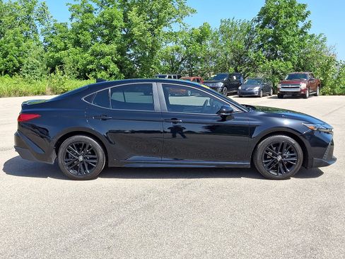 Used 2025 Toyota Camry SE w/ Convenience Package AWD/4WD image 26