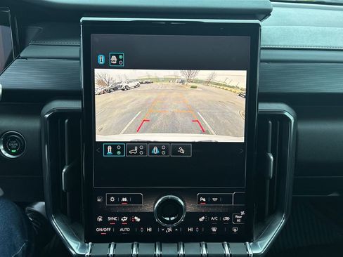 Certified 2025 GMC Acadia AT4 w/ LPO, Floor Liner Package image 20