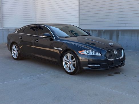 Used 2014 Jaguar XJ L Portfolio RWD image 1