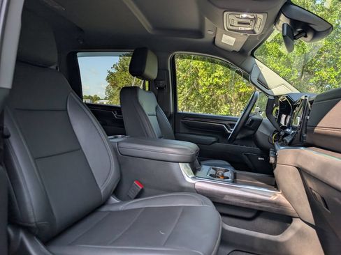 Used 2024 Chevrolet Silverado 2500 LTZ w/ LTZ Convenience Package AWD/4WD image 23