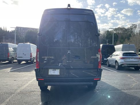 New 2025 Mercedes-Benz Sprinter 2500 image 10