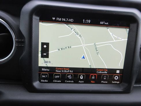 Used 2020 Jeep Gladiator Overland AWD/4WD image 15
