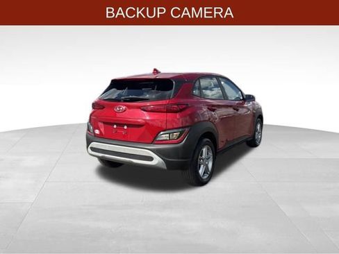 Used 2022 Hyundai Kona SE image 7