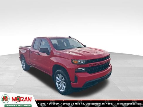 Used 2020 Chevrolet Silverado 1500 Custom w/ Custom Value Package image 7