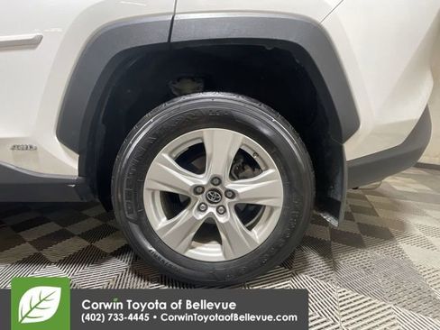 Used 2019 Toyota RAV4 XLE image 25