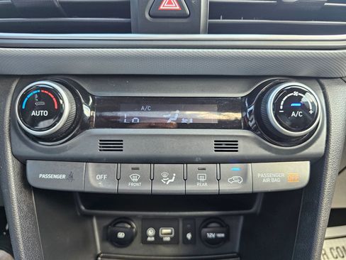 Used 2021 Hyundai Kona Limited w/ Cargo Package image 26
