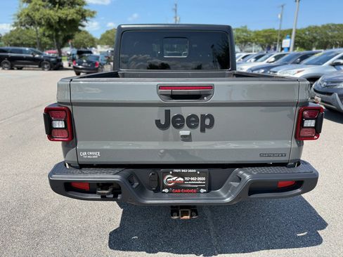 Used 2020 Jeep Gladiator Sport w/ Quick Order Package 24S AWD/4WD image 9