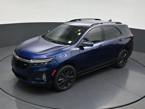 Used 2023 Chevrolet Equinox RS FWD image 21
