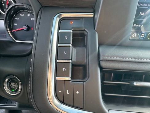 Used 2022 Chevrolet Tahoe LS w/ Driver Alert Package image 16