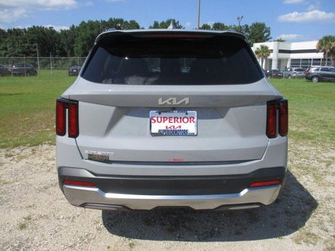 New 2025 Kia Sorento S w/ Panoramic Sunroof Package image 4