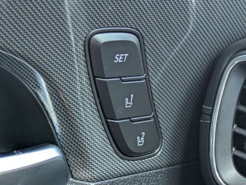 Used 2022 Hyundai Santa Fe Limited AWD/4WD image 21