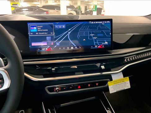 New 2026 BMW X5 xDrive40i w/ M Sport Package image 6