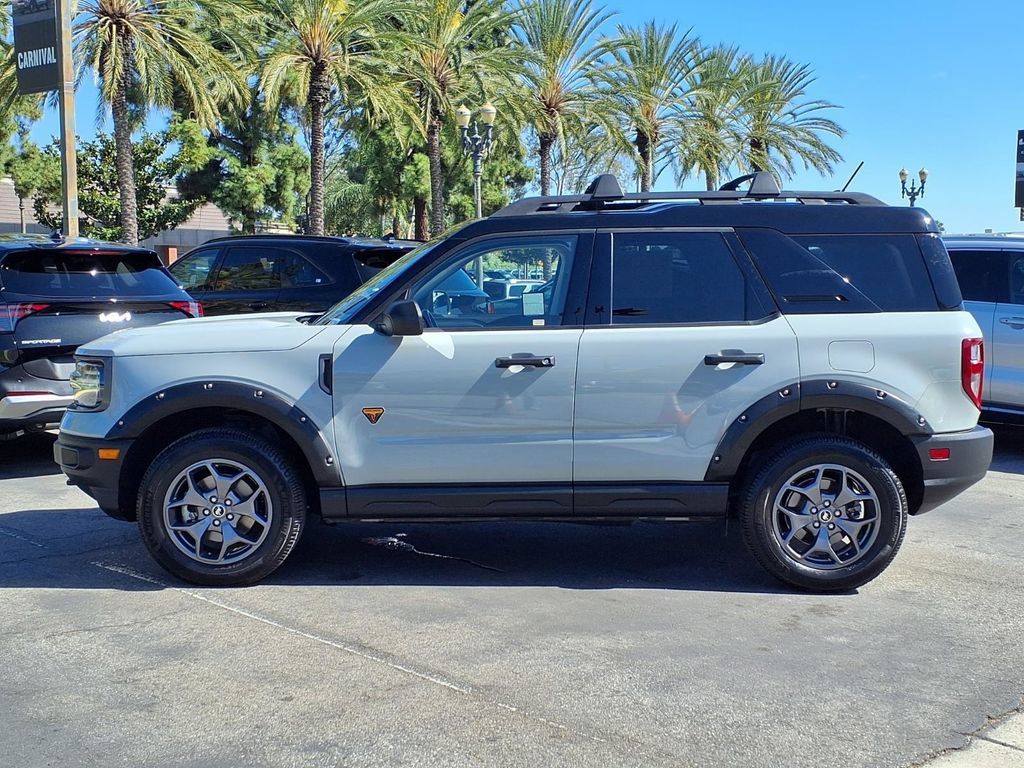 Used 2022 Ford Bronco Sport Badlands AWD/4WD image 3