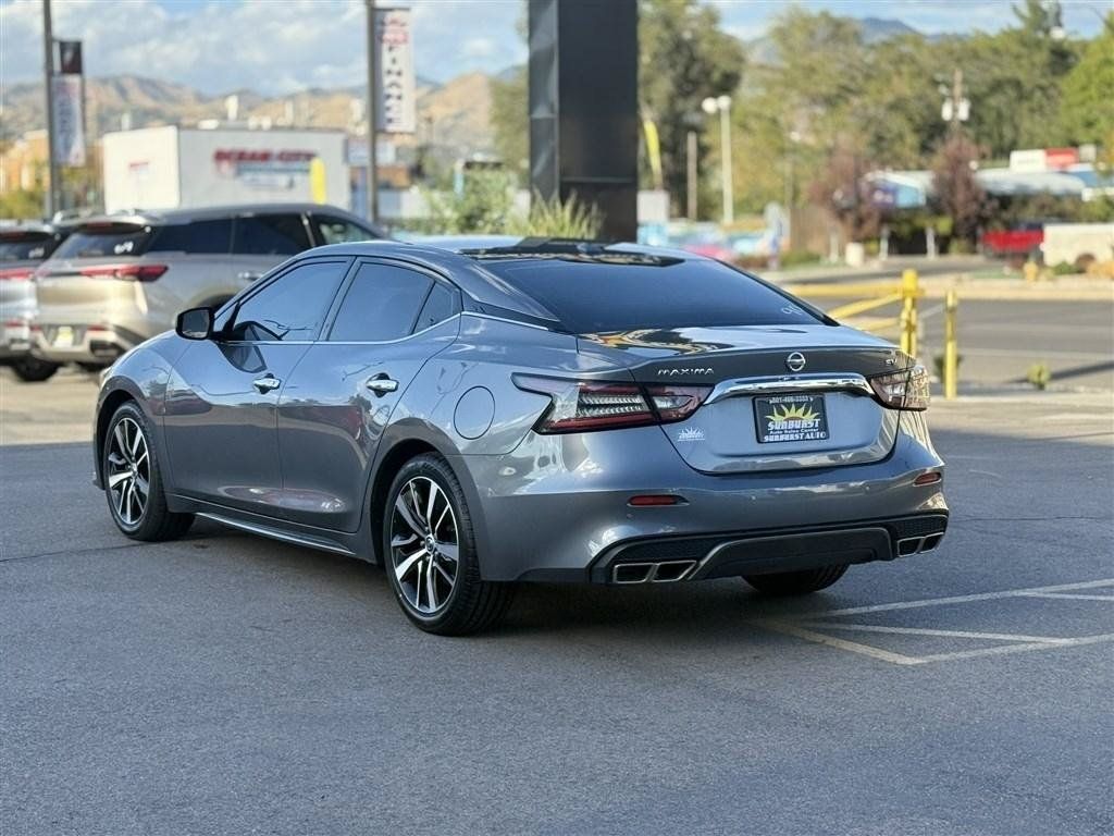 Used 2022 Nissan Maxima SV w/ Floor Mat Group FWD image 5