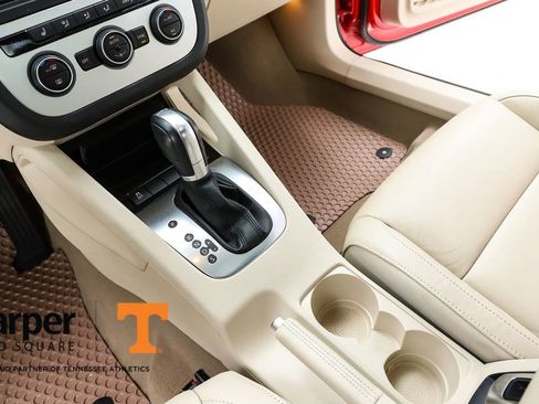 Used 2015 Volkswagen Eos Executive FWD image 74