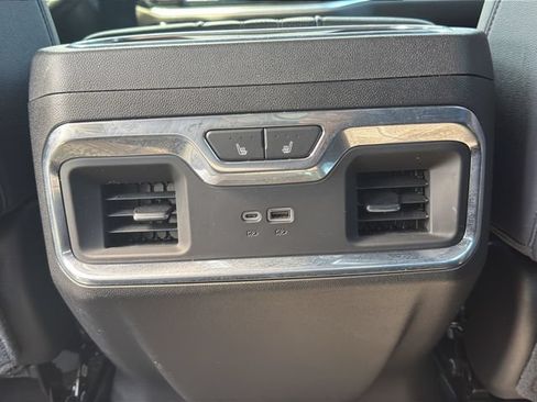 Used 2025 Chevrolet Silverado 1500 High Country AWD/4WD image 15
