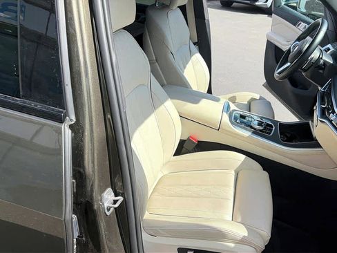 Used 2024 BMW X5 xDrive50e w/ Executive Package AWD/4WD image 28